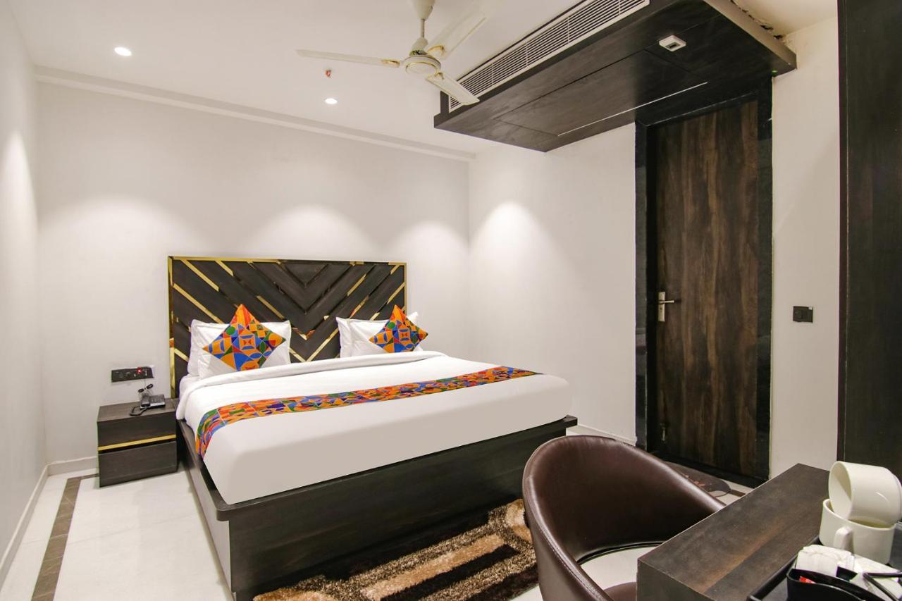 Fabhotel Greysky Нью-Делі Екстер'єр фото